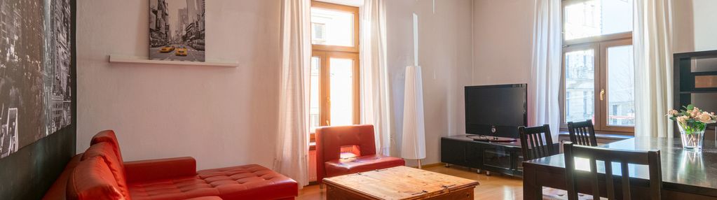 Unique 120sqm, 3 bedrooms+living in the old town!