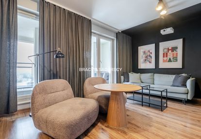 2 pokojowe mieszkanie z pięknym widokiem, 2xloggia