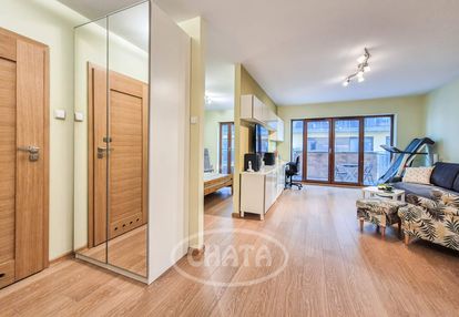 Komfortowe m. z balkonem i miejscem post. na kępie