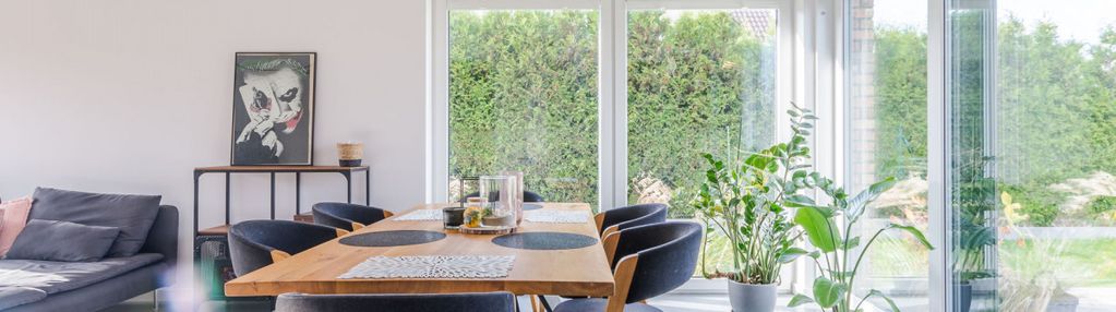 Przytulny dom, w stylu domów pasywnych