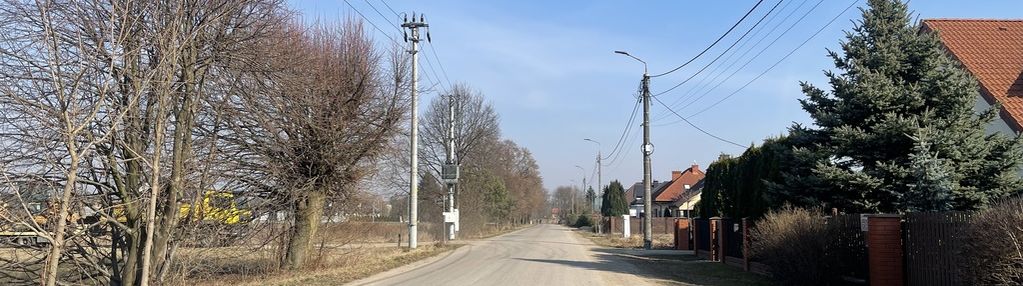Na sprzedaż działka budowlana – 847 m² w słupnie.