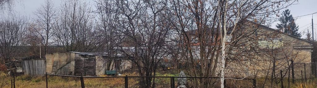 Działka budowlano - mieszkaniowa