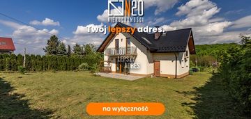 Komfortowy dom wolnostojący z dużym ogrodem