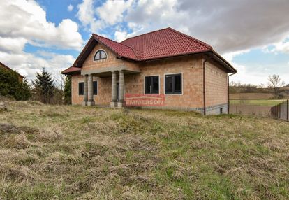 Dom wolnostojący na dużej działce proszowice !!