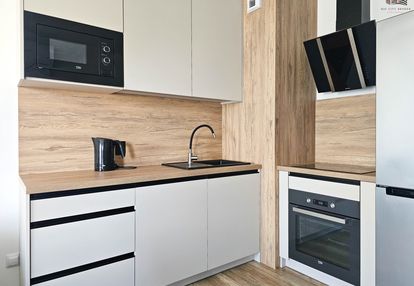 2 pokoje z balkonem i klimatyzacją | jantarowa