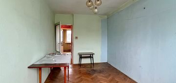 4-pokoje, ul. puszkina, do remontu