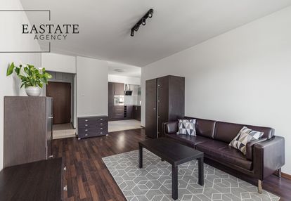 Balkon/parking/komórka/metro-3min!