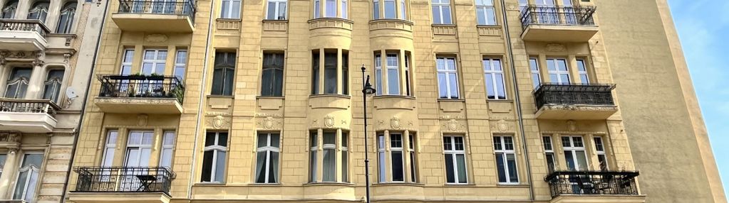 Przestronne m3 na parterze śródmiejskiej kamienicy