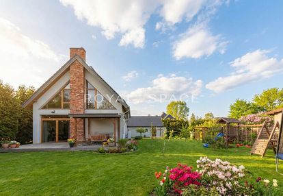 Wyjątkowy energooszczędny dom z prywatnym ogrodem!