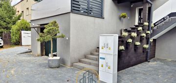 Na sprzedaż dom z lokalami usługowymi