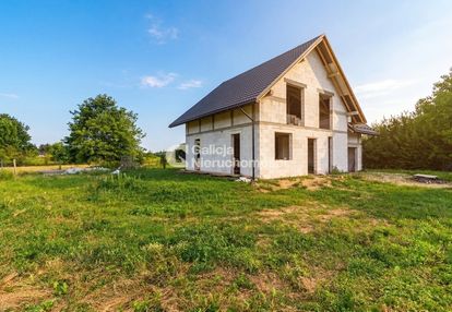 Dom z garażem - kąty