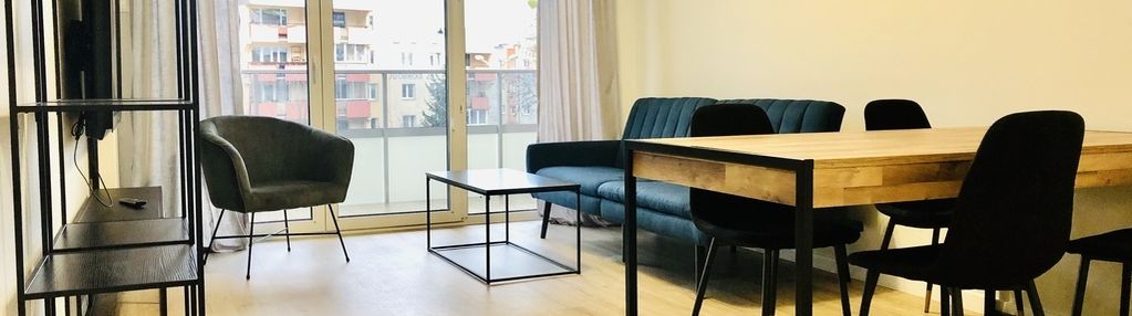 Apartamenty jagiellońskie, miejsce postojowe,