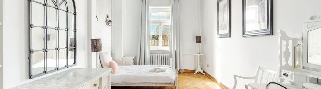 | śródmieście | 4 pok. | kamienica |