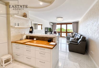 Apartament l dwa balkony