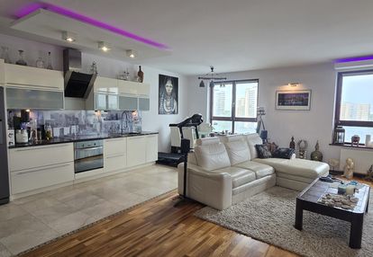 Stylowy apartament 68,7 m²  z widokiem na zieleń