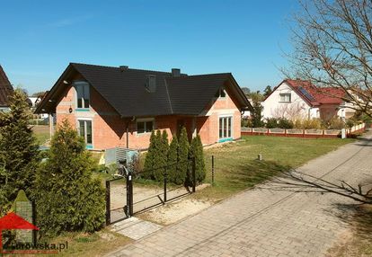 Chorula. dom z rozmachem, podwyższony standard.