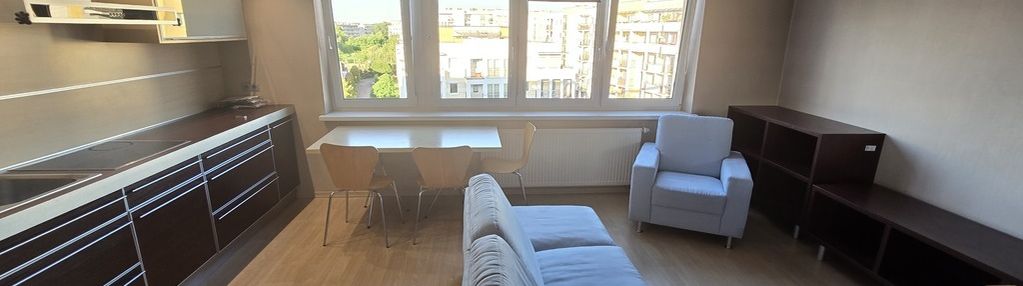 Duże 2-pokojowe. bezpłatny wstęp na basen.