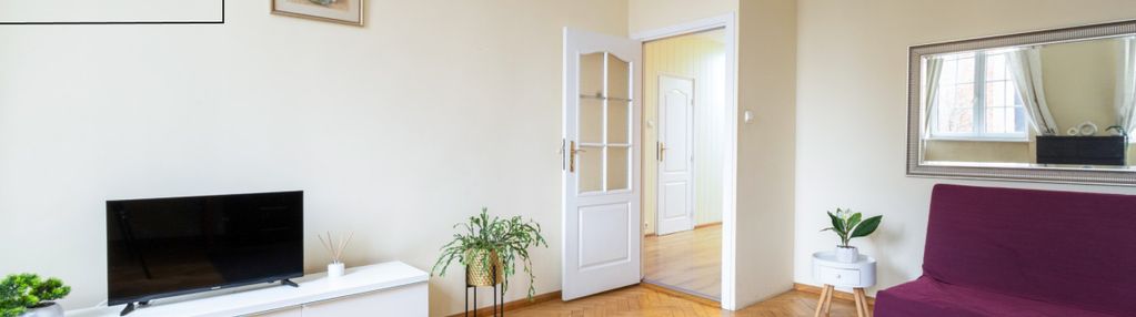 Dwupokojowe mieszkanie na śródmieściu