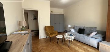 Kawalerka w sercu otwocka – blisko komunikacji