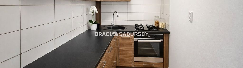 28,5m2 czyżyny ul. wężyka