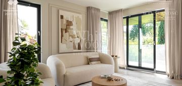 Nowoczesny apartament z widokiem zieleń oliwa