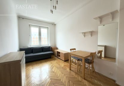 Plac zawiszy / oddzielna kuchnia / piwnica