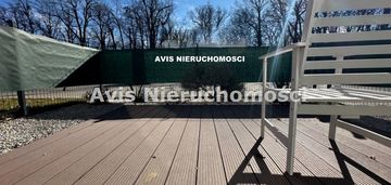 Cena z dowma miejscami parkingowymi!