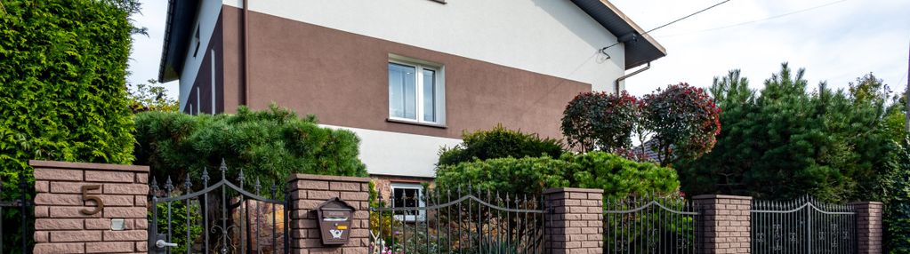 Dom łask – kolumna | 230 m² | 640 m² działki