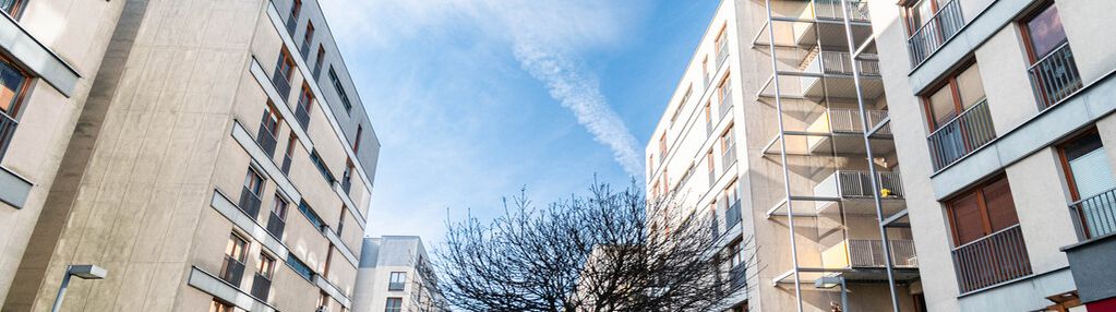 Studio z oddzielną kuchnią *os. mozarta* 30m2