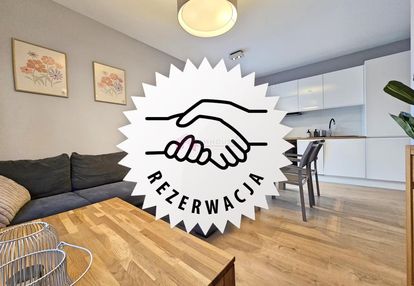 Pierwsze piętro, miejsce postojowe w cenie