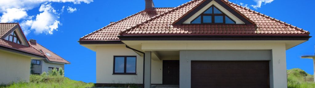 Dom, las, jezioro, pole golfowe