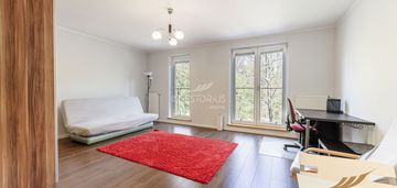 Przestronne studio|2 pokoje| w zielonej dzielnicy