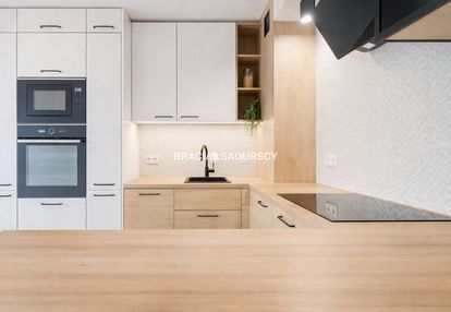 Zielona oaza nowoczesny dom w stylu stodoły