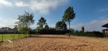 Działka budowlana 2300 m² w jasienicy