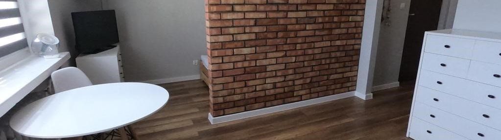 Na wynajem kawalerka w pile w śródmieściu