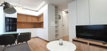 Pl. bema 5, nowoczesny apartament, 2-pokoje, taras