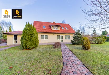 Rodzinny dom 5-pokojowy + duża działka + kawalerka