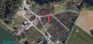 Działka z linią brzegową jeziora osiedle zamknięte