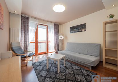 Studio 35m2 | głowackiego | tramwaj | eng