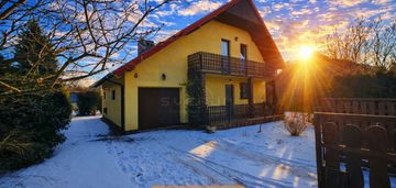 Blachownia dom z garażem