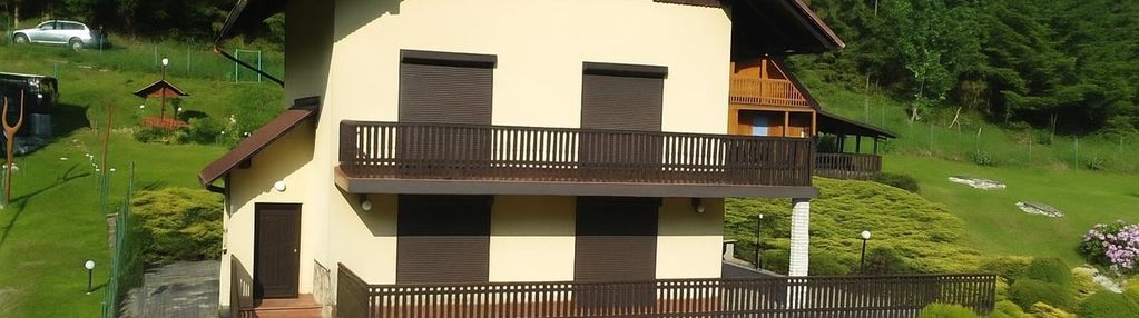 Duży dom z działką 3049 m² – inwestycja w wiśle