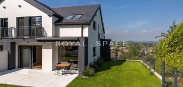 Piękny dom na widokowej działce! | zwierzyniec