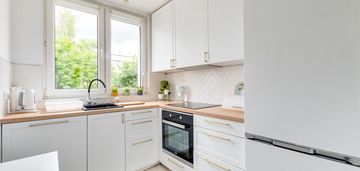 Trzy pokojowe mieszkanie po generalnym remoncie.