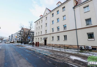 Duże mieszkanie w kamienicy w centrum miasta