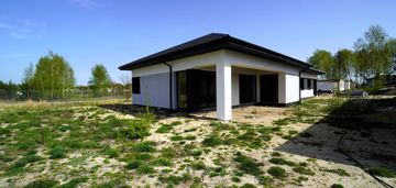 Dom wolnostojący | 170m2 |  działka 950m2 | 10/90