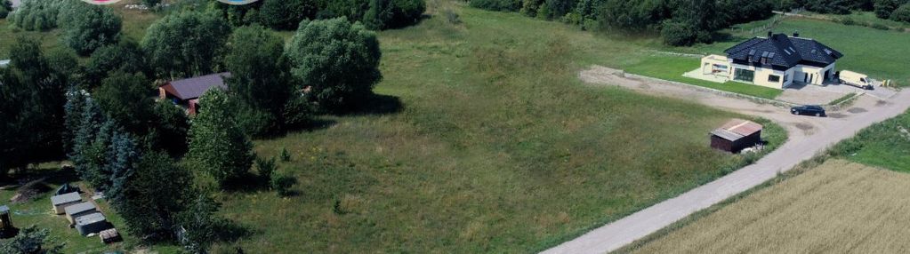 Atrakcyjna działka 1.203 m2, dobrze skomunikowana