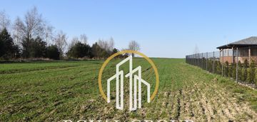 Działka przy jeziorze kunów