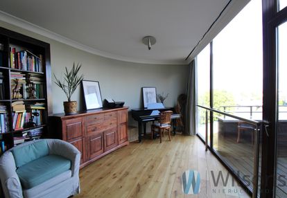 Ekskluzywny apartamentowiec/widok na rzekę!!!