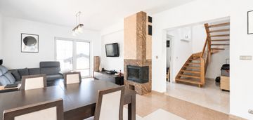 Dom wolnostojący na dużej działce 1258m2