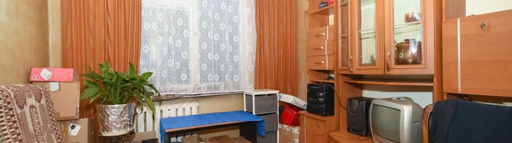 Mieszkanie 60m2 do remontu. gdynia-obłuże.